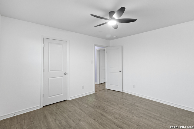 Listing photo id 21 for 13118 Cadenza Creek