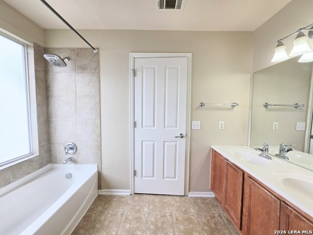 Image 15 of 27 For 914 Tisbury Parkway