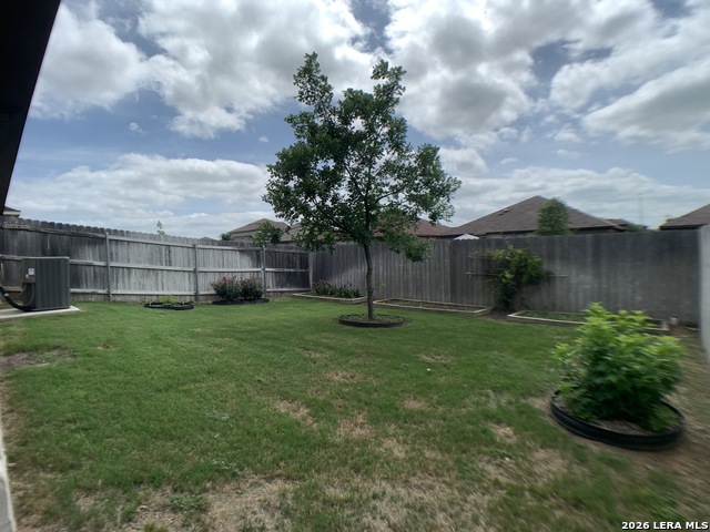 Image 18 of 20 For 354 Creekside Curve