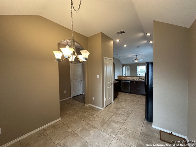 Image 11 of 18 For 3327 Candlemoon Dr