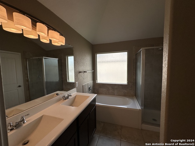 Image 13 of 18 For 3327 Candlemoon Dr