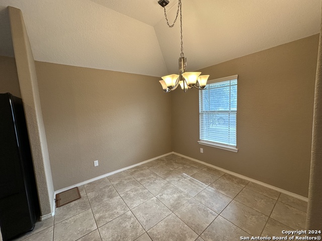 Image 5 of 18 For 3327 Candlemoon Dr