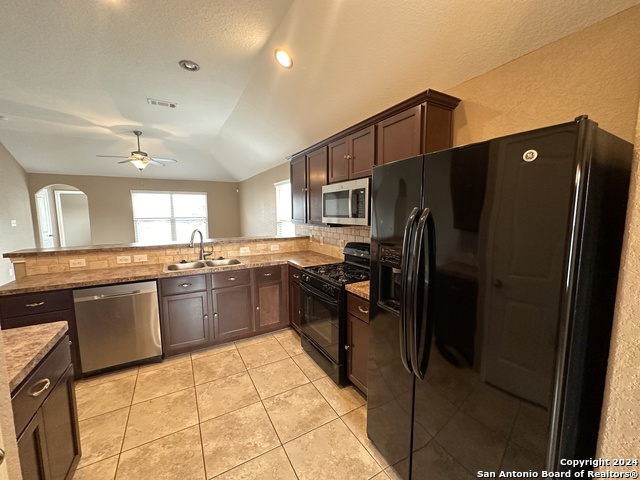 Image 8 of 18 For 3327 Candlemoon Dr