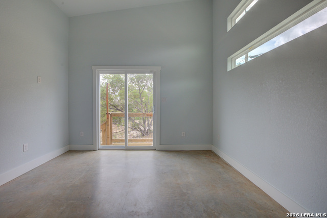 Image 19 of 23 For 569 Ledgeview