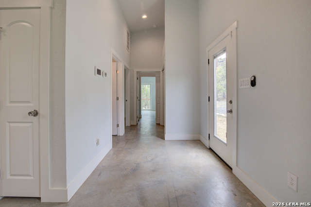 Image 20 of 23 For 569 Ledgeview