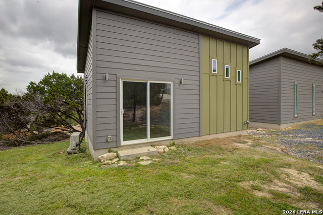 Image 21 of 23 For 569 Ledgeview