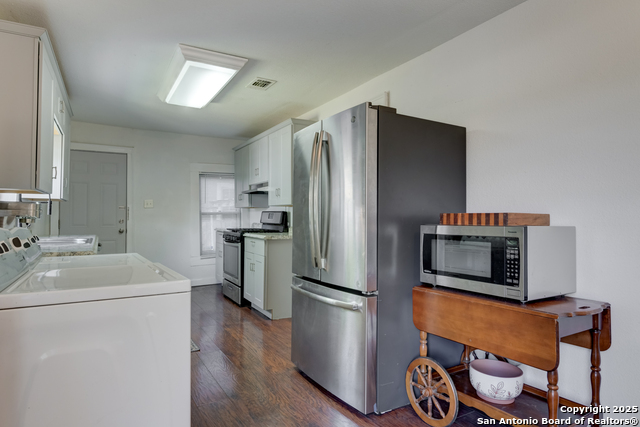 Image 16 of 19 For 1127 Nolan St.