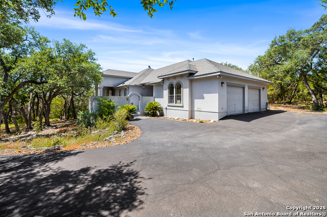 Image 55 of 67 For 23204 Fossil Peak