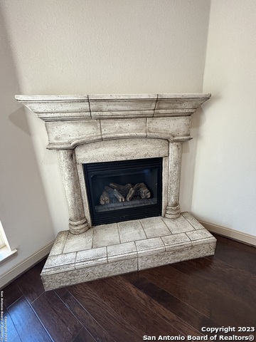 Image 20 of 43 For 18910 Real Ridge