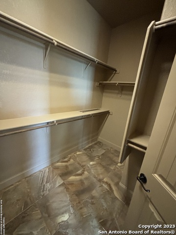 Image 28 of 43 For 18910 Real Ridge