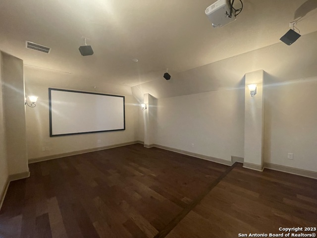 Image 38 of 43 For 18910 Real Ridge