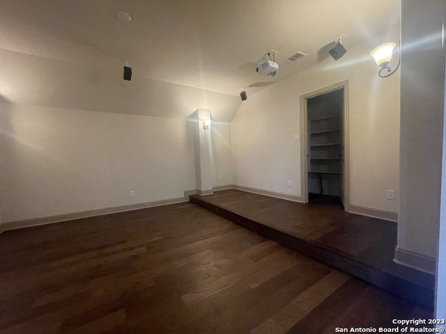 Image 40 of 43 For 18910 Real Ridge