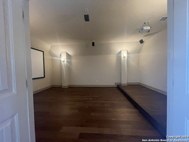 Image 41 of 43 For 18910 Real Ridge