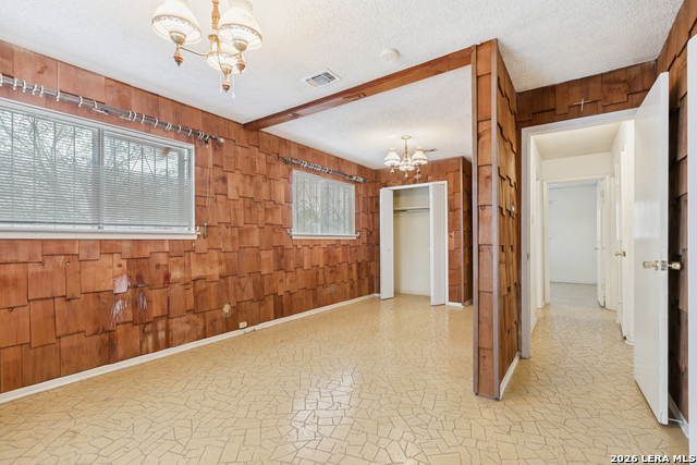 Image 14 of 22 For 2315 Fairhill