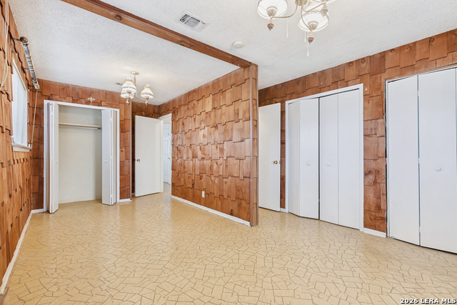 Image 15 of 22 For 2315 Fairhill