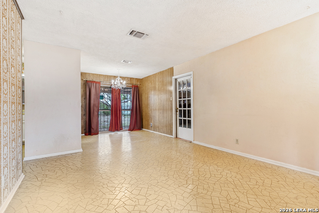 Image 9 of 22 For 2315 Fairhill