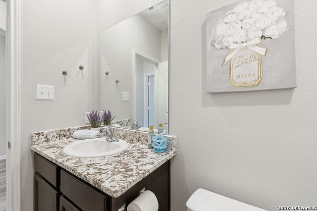 Image 15 of 49 For 6447 Aj  