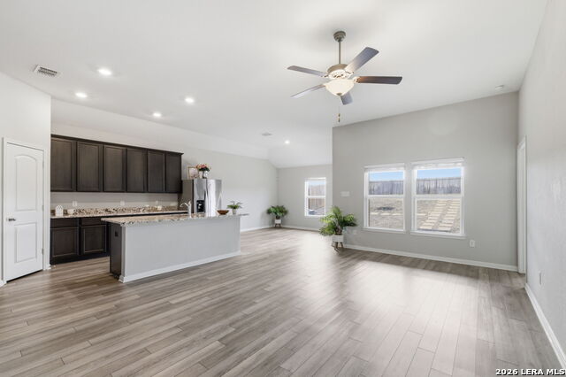 Image 6 of 49 For 6447 Aj  