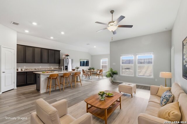 Image 7 of 49 For 6447 Aj  