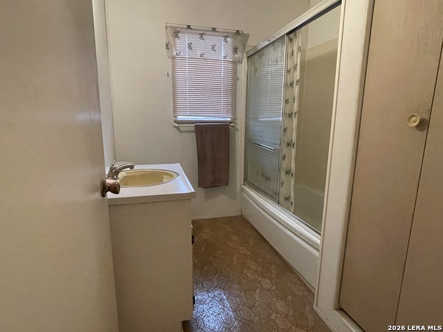 Image 21 of 40 For 162 Jo Marie