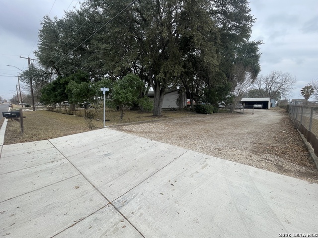 Image 33 of 40 For 162 Jo Marie