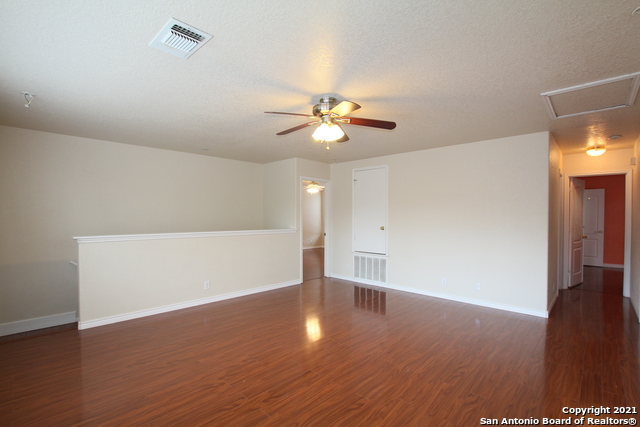 Image 11 of 27 For 4710 Branching Bay