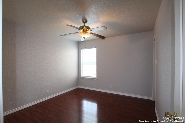 Image 13 of 27 For 4710 Branching Bay