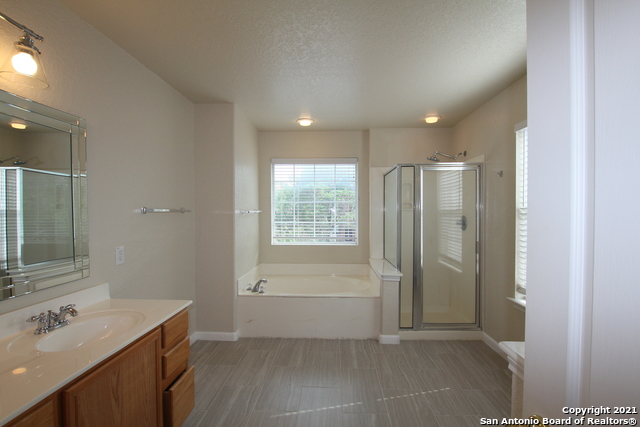 Image 19 of 27 For 4710 Branching Bay