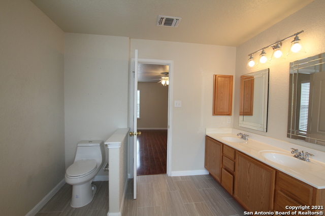 Image 21 of 27 For 4710 Branching Bay