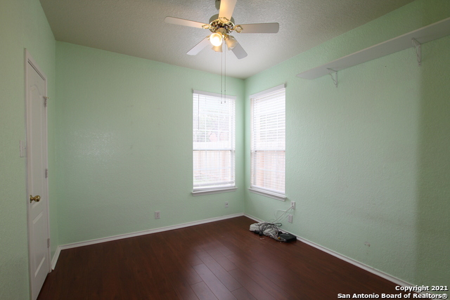 Image 9 of 27 For 4710 Branching Bay