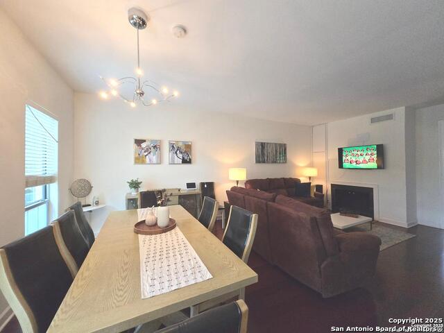 Image 10 of 40 For 7707 Broadway  24a