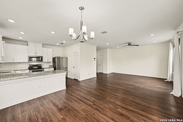 Image 12 of 44 For 11334 Sprightly