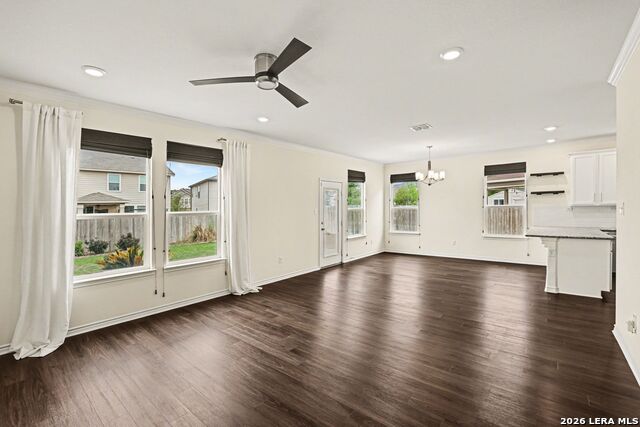 Image 7 of 44 For 11334 Sprightly