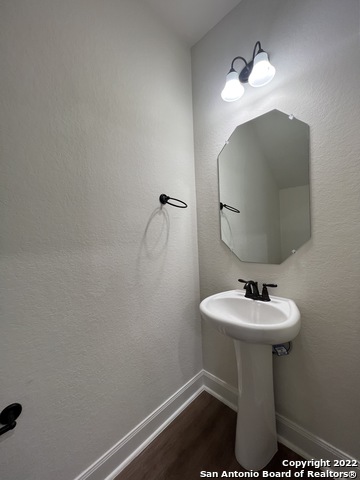 Image 12 of 33 For 7618 Agave Bend  101