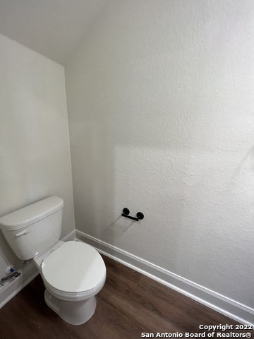 Image 13 of 33 For 7618 Agave Bend  101