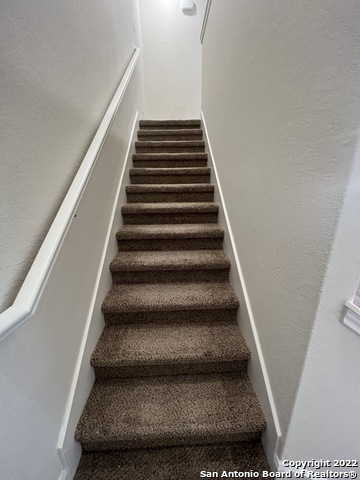 Image 15 of 33 For 7618 Agave Bend  101