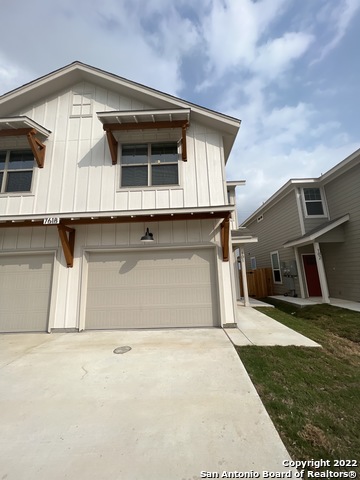 Image 3 of 33 For 7618 Agave Bend  101