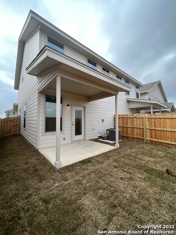 Image 32 of 33 For 7618 Agave Bend  101