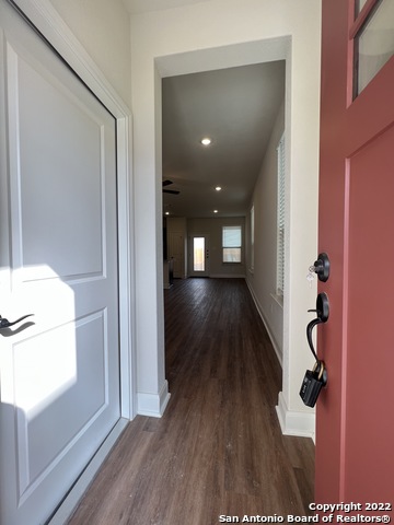 Image 5 of 33 For 7618 Agave Bend  101