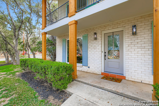 Listing photo id 8 for 146 Canyon Oaks