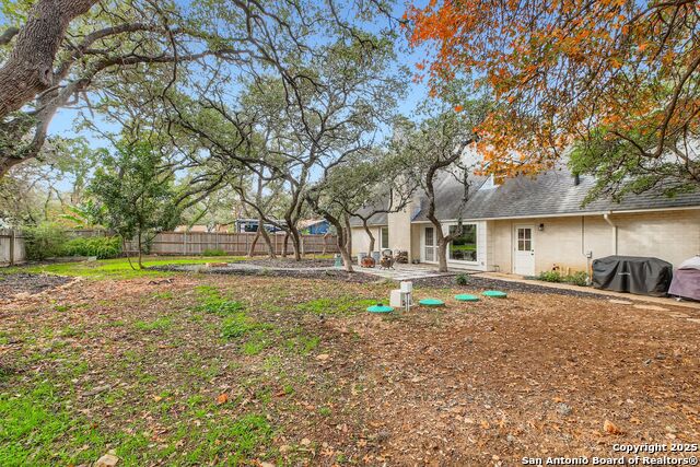 Listing photo id 25 for 146 Canyon Oaks