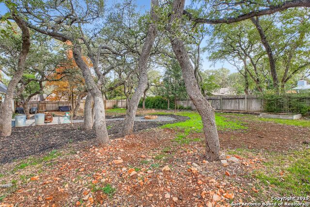 Listing photo id 26 for 146 Canyon Oaks