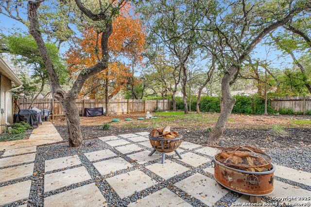 Listing photo id 27 for 146 Canyon Oaks