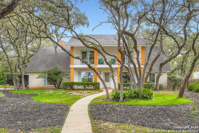 Listing photo id 6 for 146 Canyon Oaks