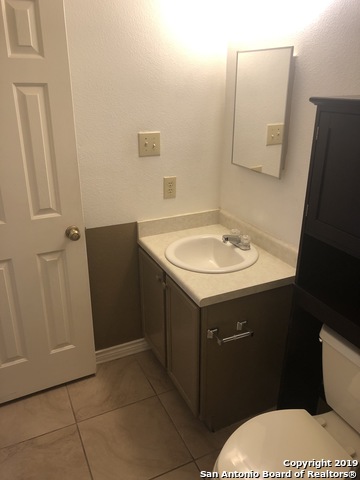 Image 20 of 24 For 10718 Vollmer Ln