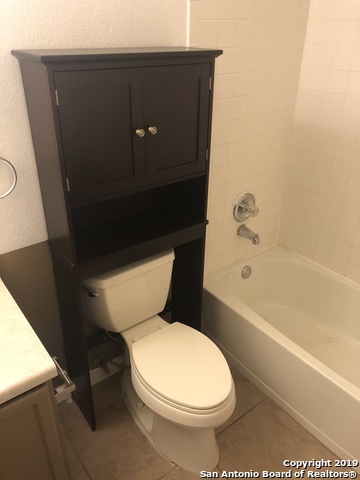 Image 21 of 24 For 10718 Vollmer Ln