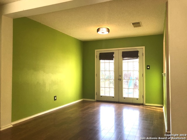 Image 6 of 24 For 10718 Vollmer Ln