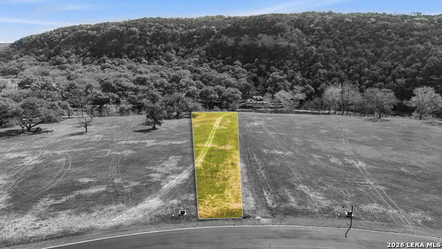 Image 17 of 22 For 845 Bingham  