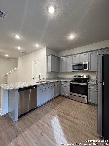 Image 11 of 35 For 7610 Gramercy Way  101