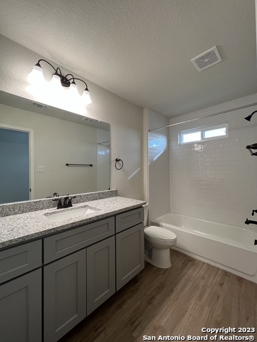 Image 22 of 35 For 7610 Gramercy Way  101